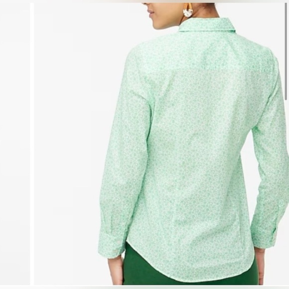NWT - J. Crew - Button-Up Cotton Poplin Shirt in Signature Fit - Size Medium - Picture 5 of 5